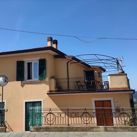 Camera Tra Le Cinque Terre, Camogli E Portofino. Vista Valle E Scorcio Mare All'Orizzonte Castiglione Chiavarese Dış mekan fotoğraf