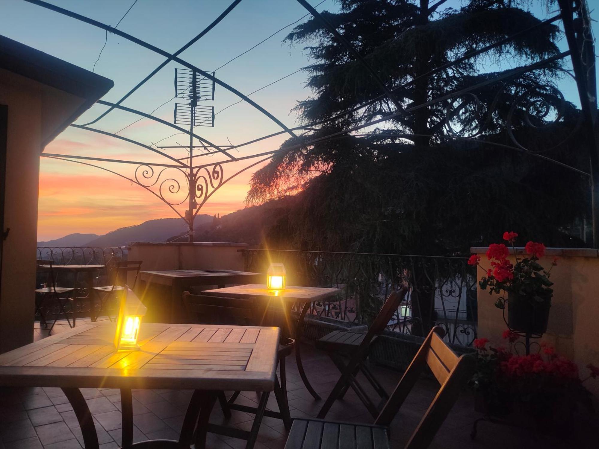 Camera Tra Le Cinque Terre, Camogli E Portofino. Vista Valle E Scorcio Mare All'Orizzonte Castiglione Chiavarese Dış mekan fotoğraf